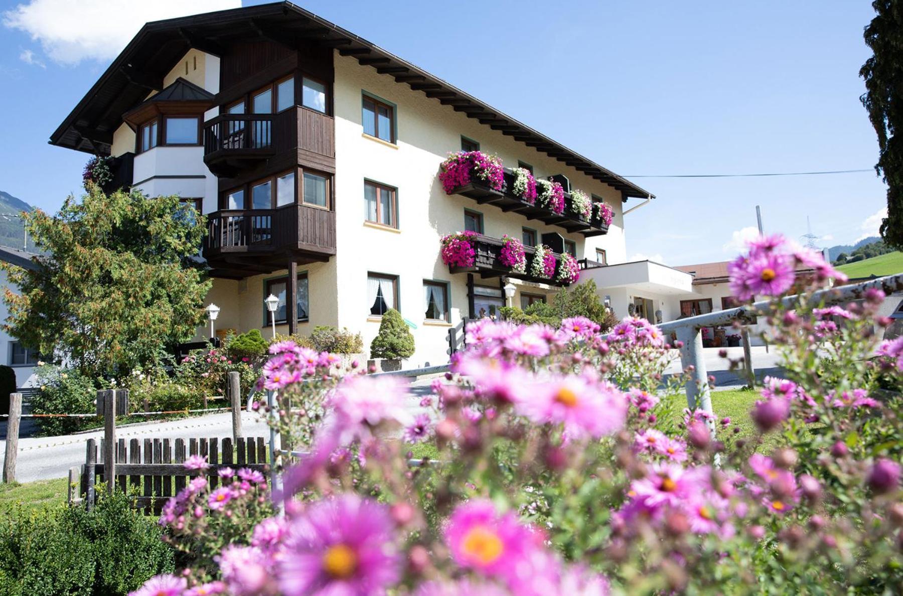 Ferienhotel Bergland Арцл им Пицтал Екстериор снимка