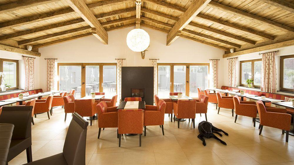 Ferienhotel Bergland Арцл им Пицтал Екстериор снимка