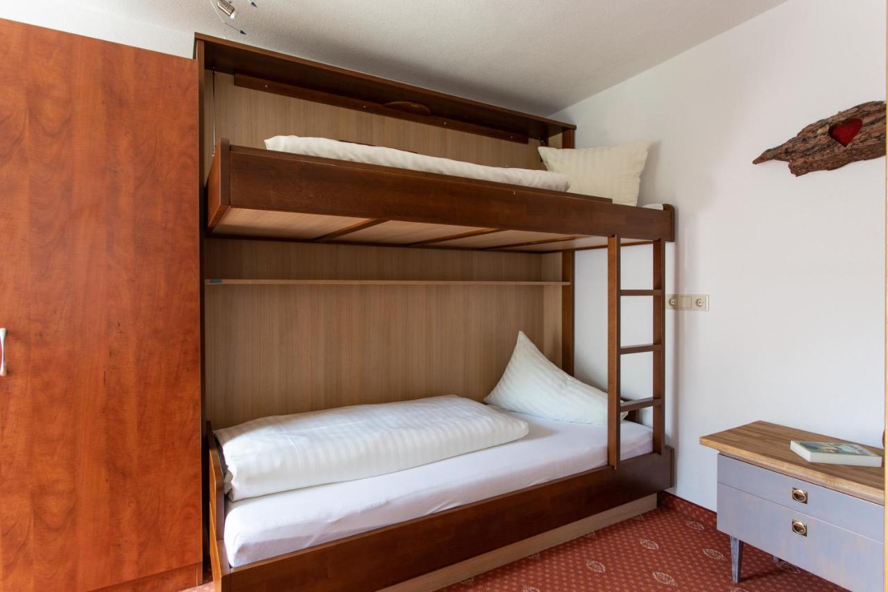 Ferienhotel Bergland Арцл им Пицтал Екстериор снимка